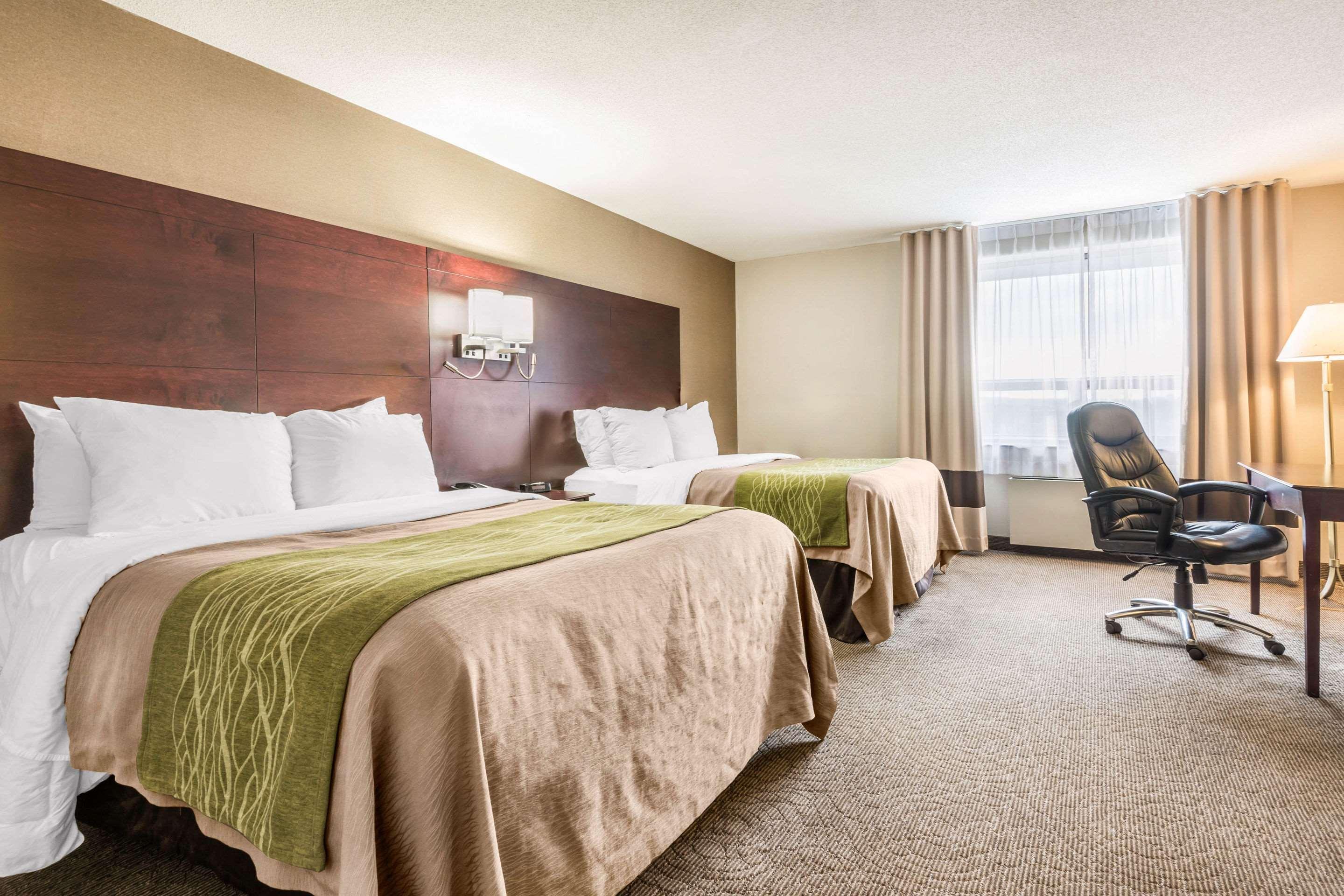 Comfort Inn & Suites Barrie Exterior foto
